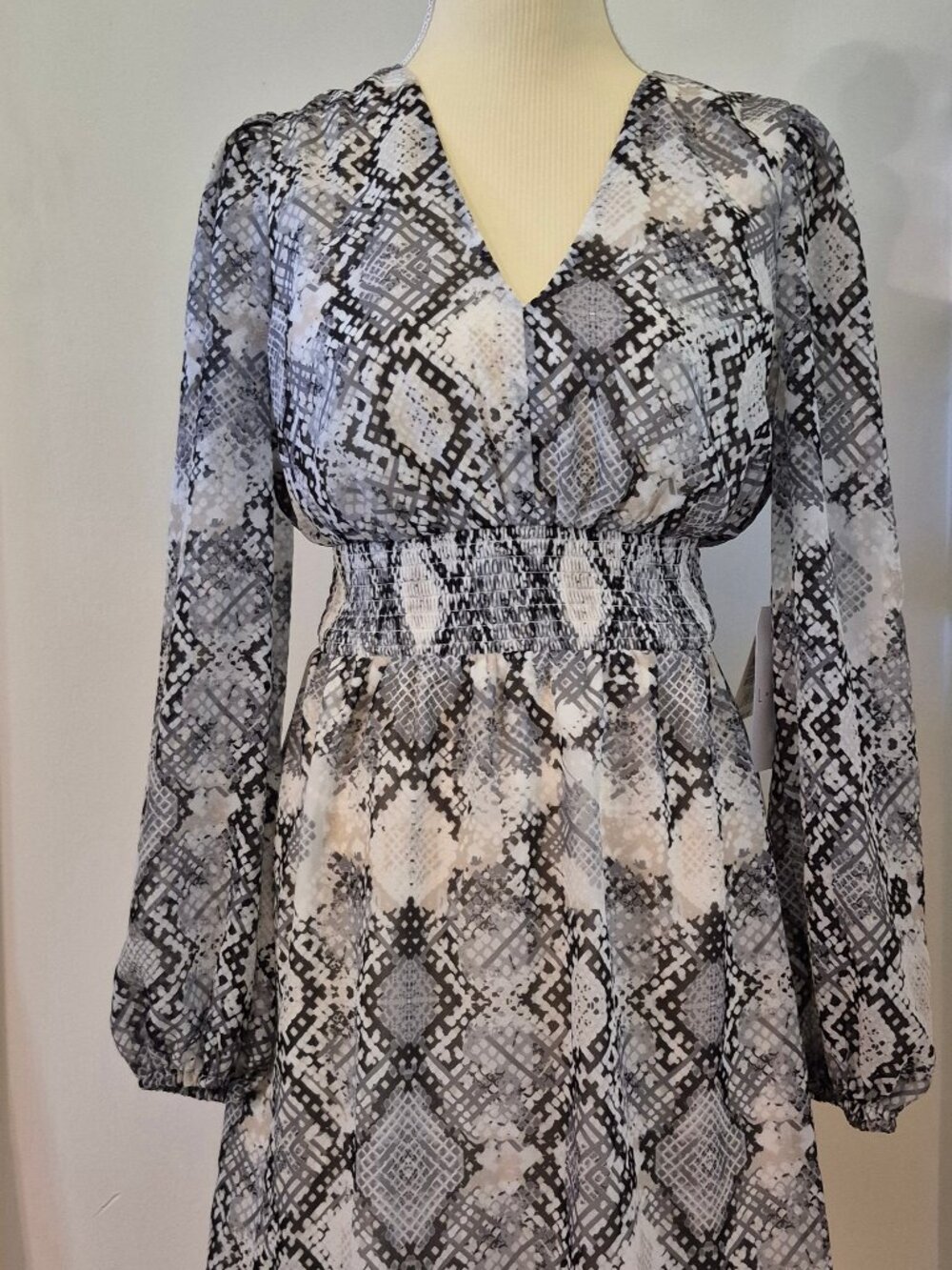Snake Print Mini Dress Balloon Sleeves Lined‎ Smocked Indie Sleaze 90s Inspired